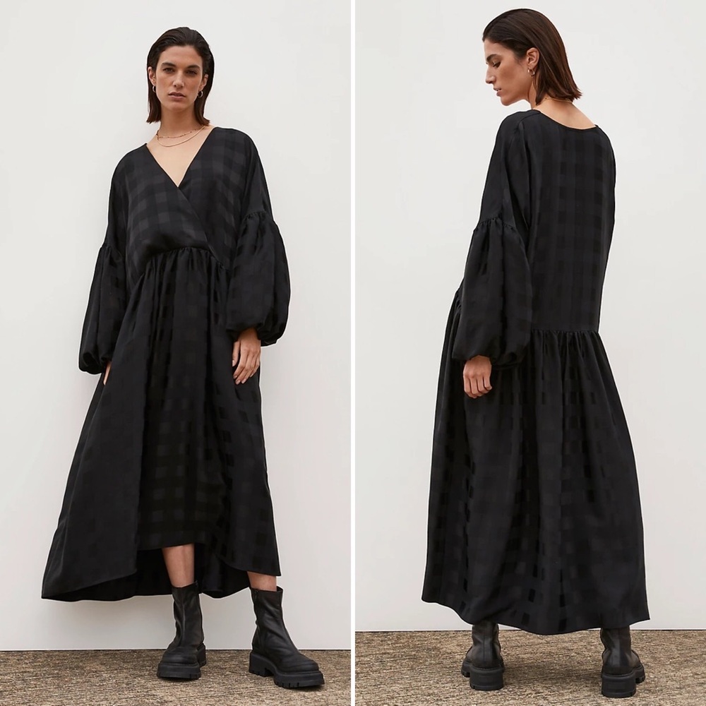 NWT River Island puff sleeve midi dress